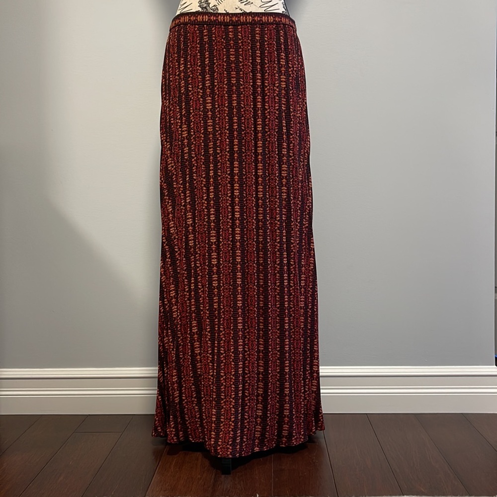 Lucy And Laurel Printed Multicolored Maxi Skirt - image 1